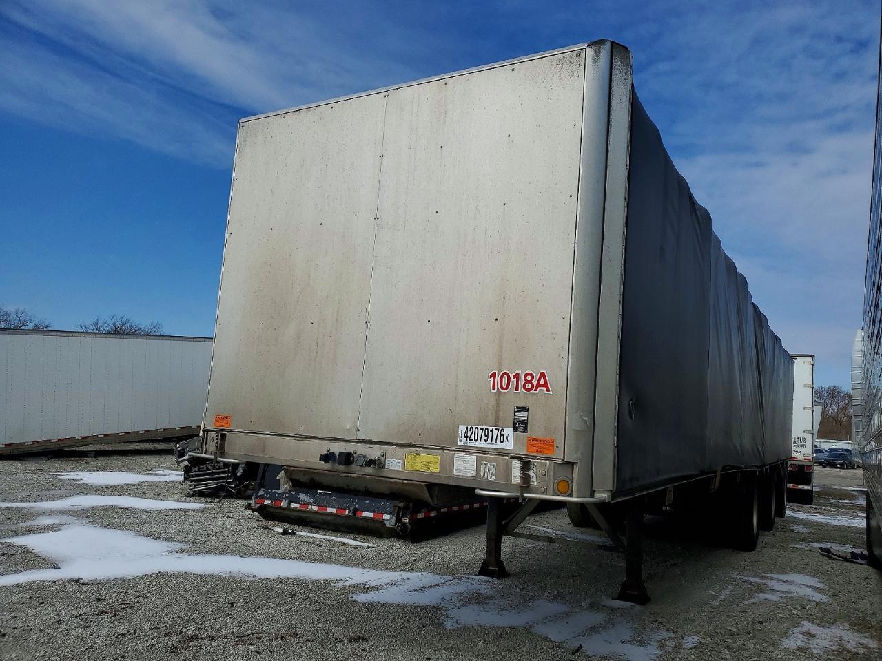 2012 Reitnouer Side Curtain Trailer