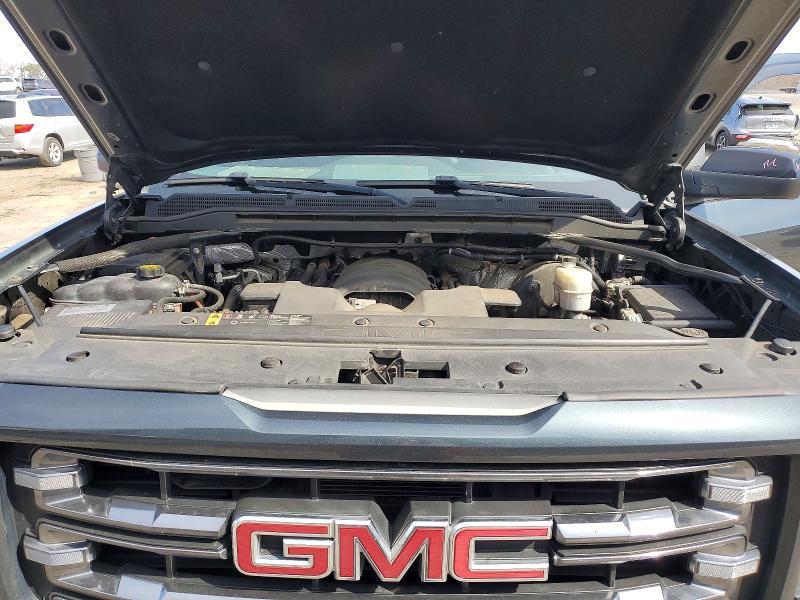 2017 GMC Sierra K1500 slt