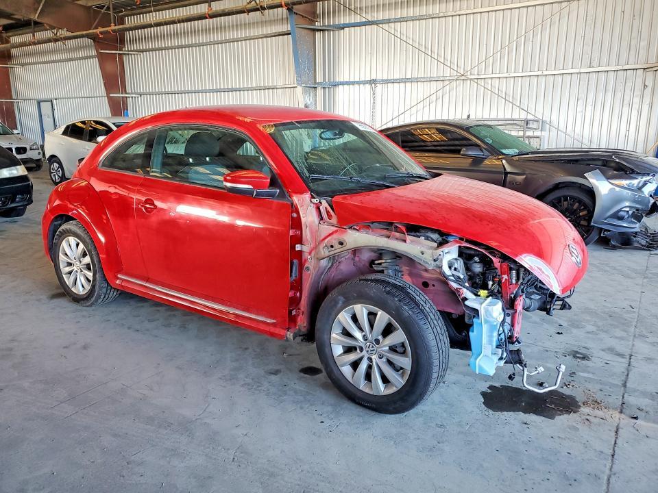 2019 Volkswagen Beetle s