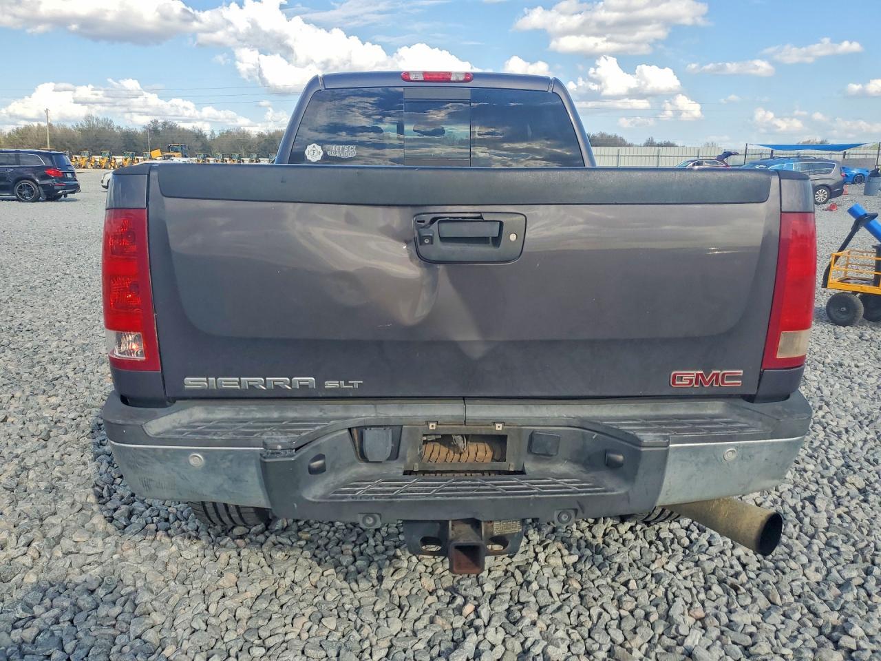 2011 GMC Sierra K2500 SLT