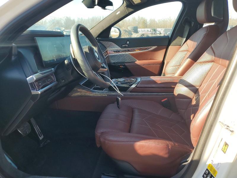 2023 BMW 760