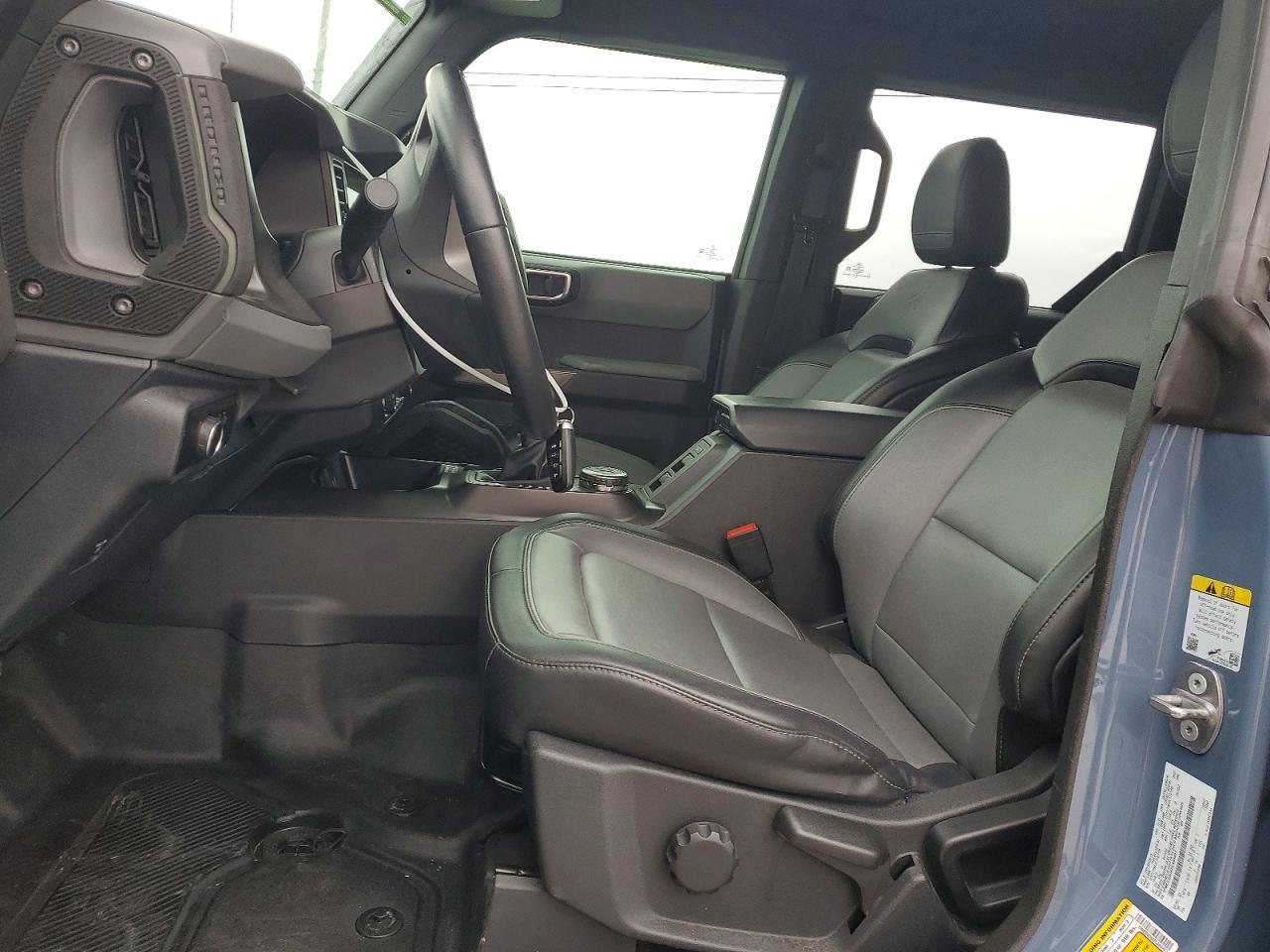 2023 Ford Bronco Base