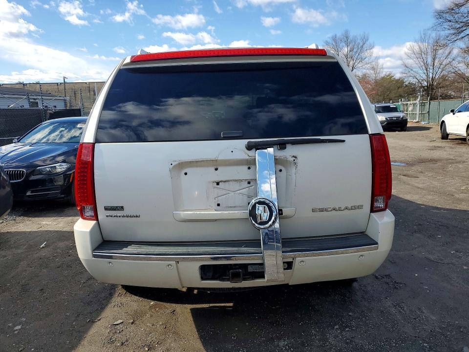 2011 Cadillac Escalade Platinum Hybrid