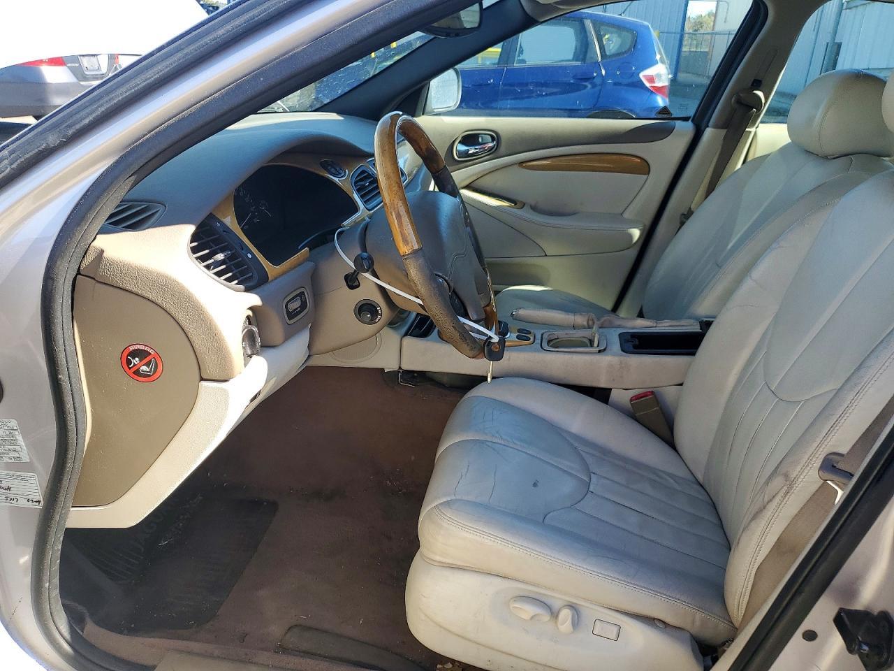 2001 Jaguar S-type