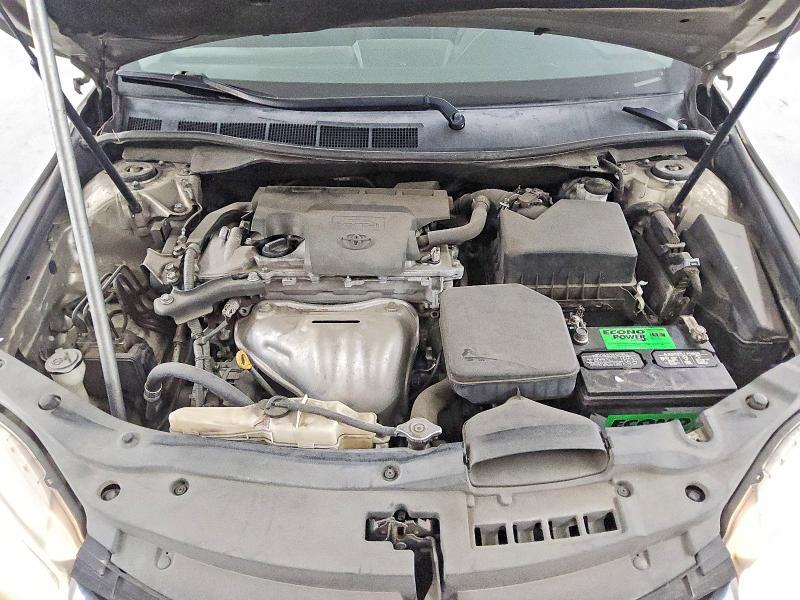 2015 Toyota Camry le