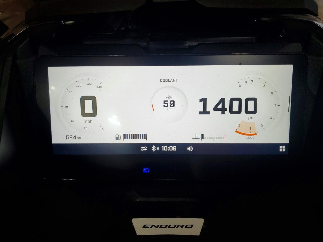 2025 Skidoo Renegade ADR W/ENDUR