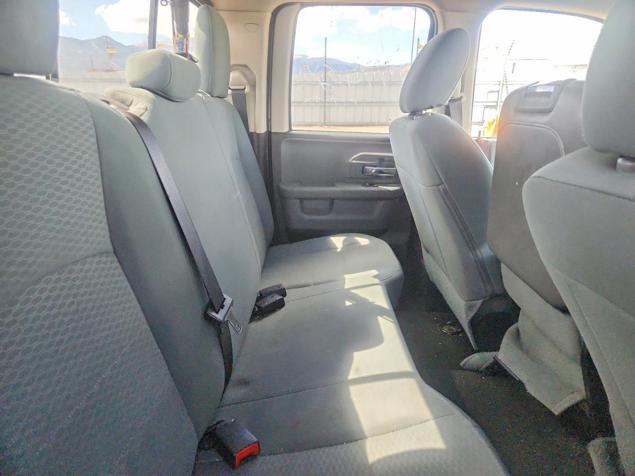 2016 Dodge RAM 1500 SLT