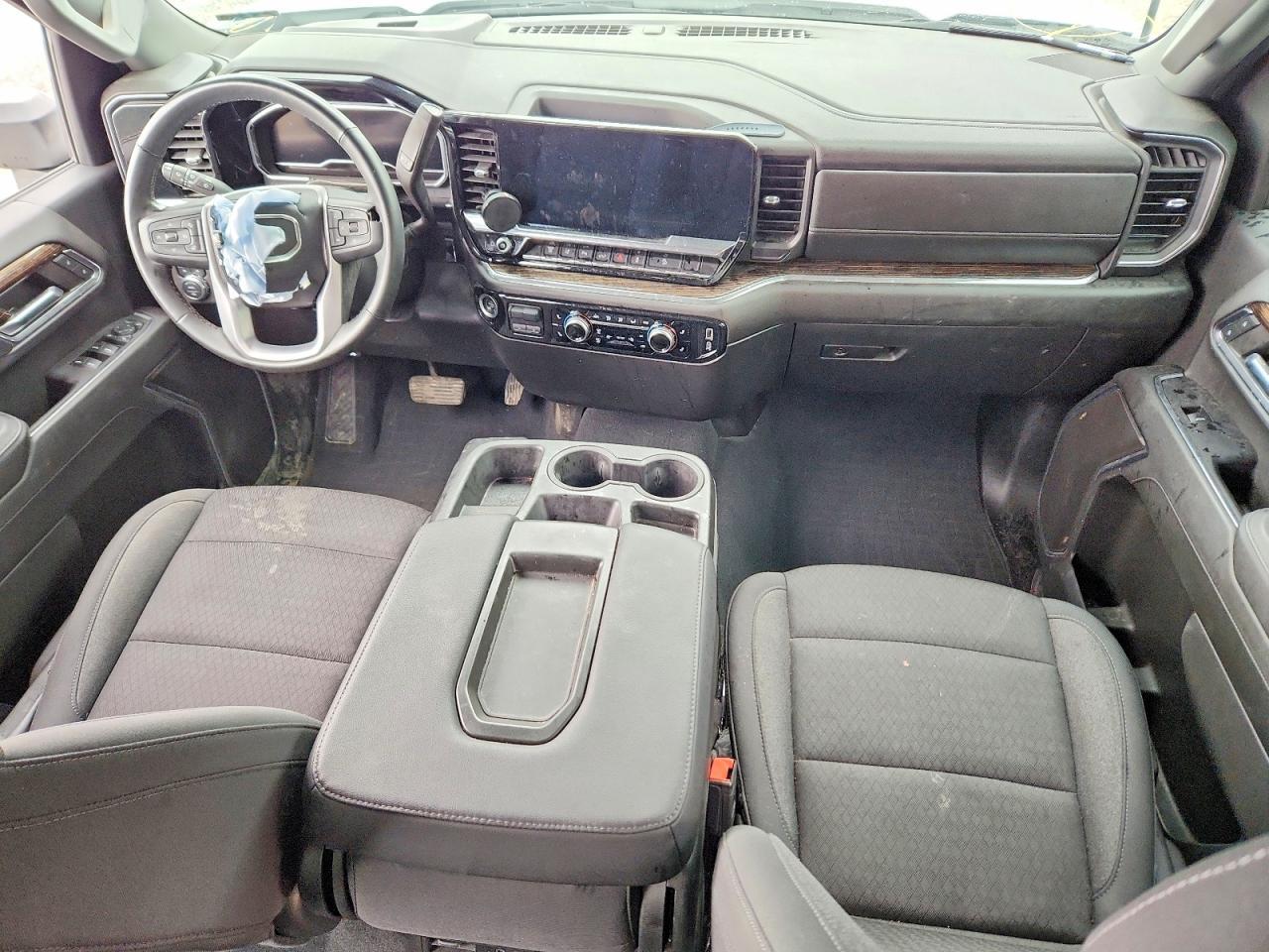 2024 GMC Sierra K3500 SLE