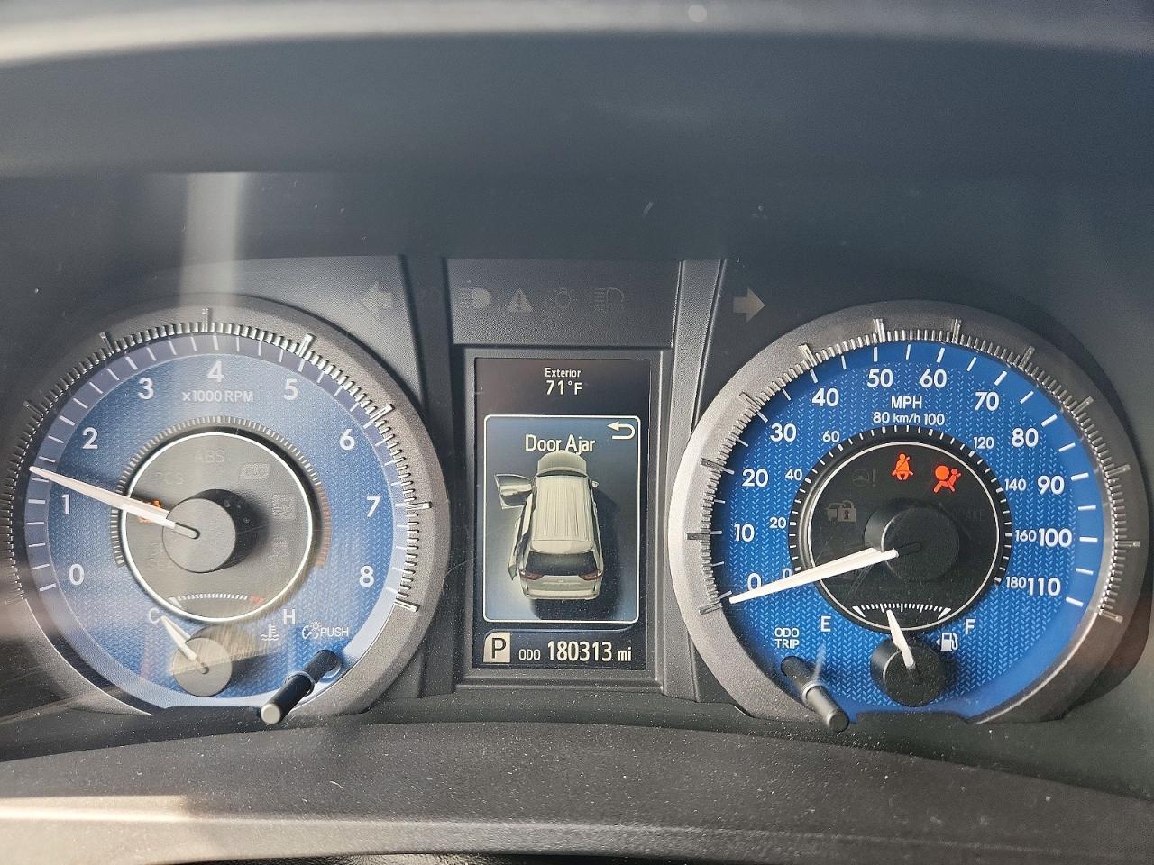 2015 Toyota Sienna Limited Premium 7-passenger