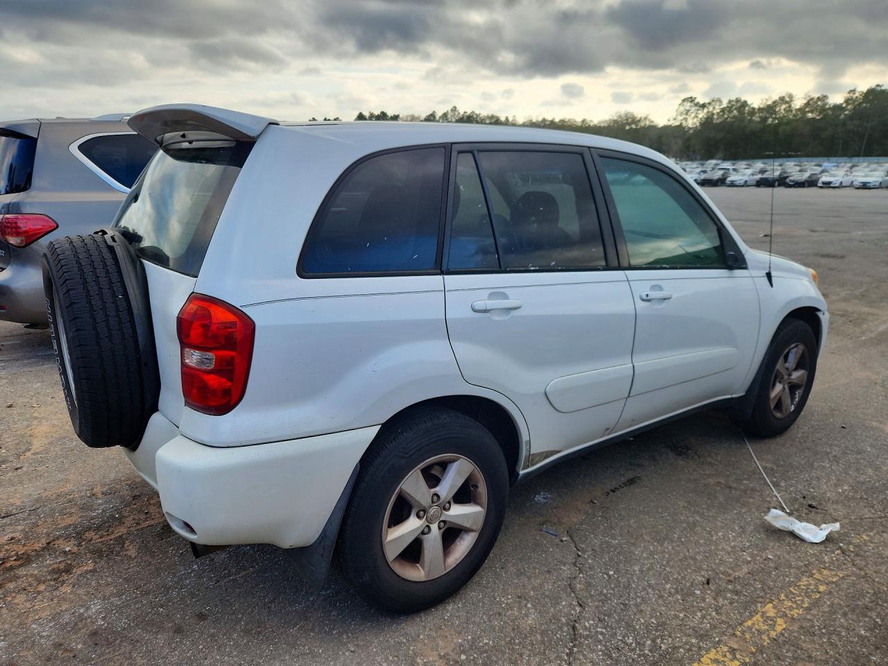 2005 Toyota Rav4 Base