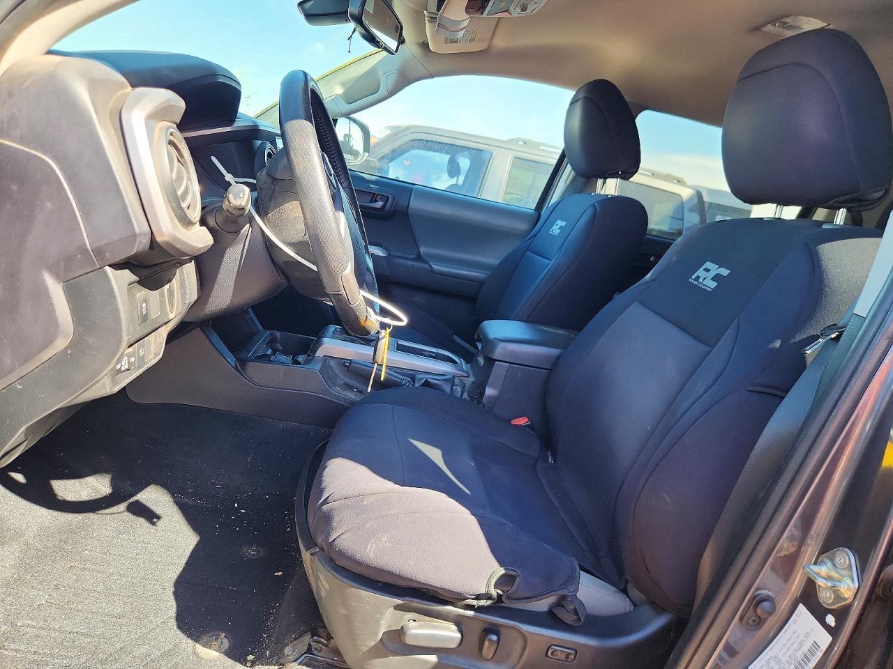 2020 Toyota Tacoma SR5 V6