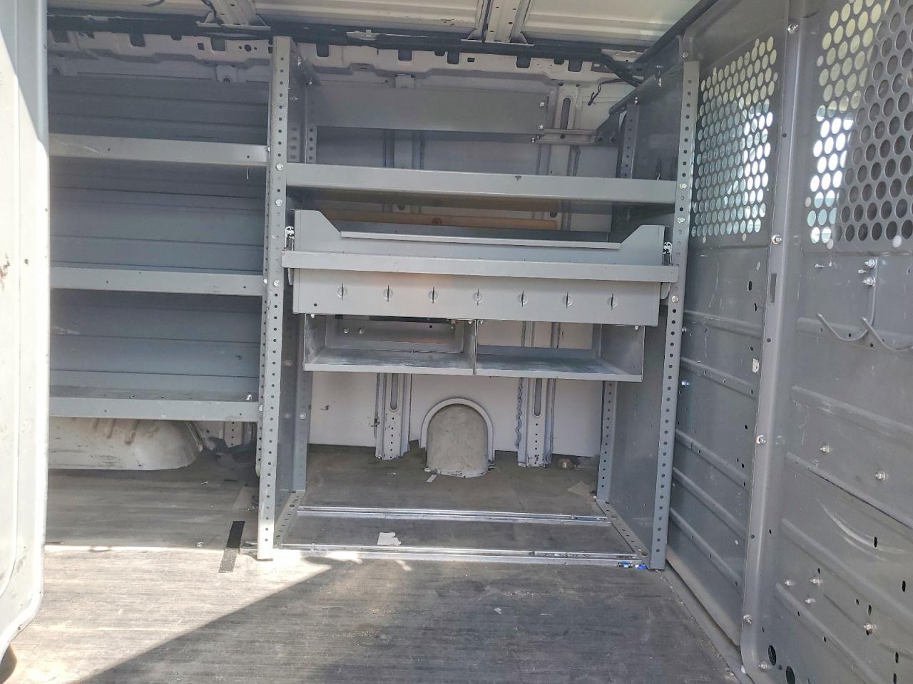 2016 Chev Rolet Express 2500 Cargo Utility / Service Van