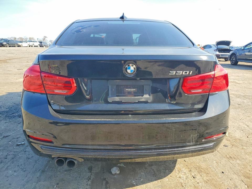 2017 BMW 330 i