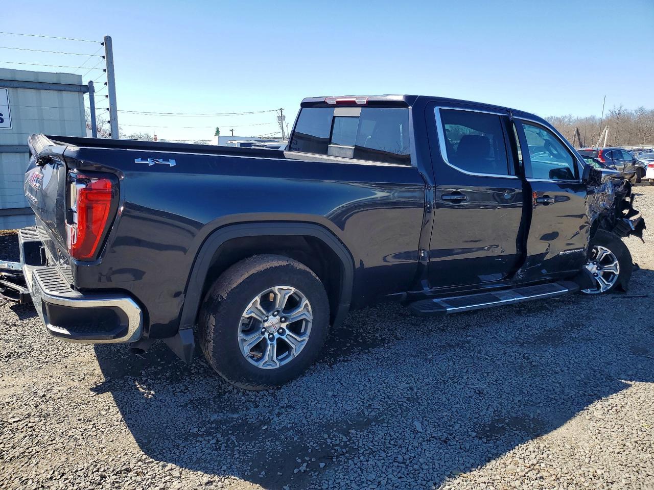 2024 GMC Sierra K1500 SLE