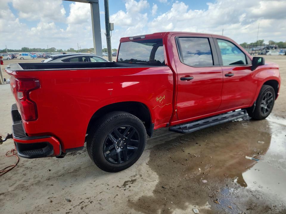 2022 Chevrolet Silverado C1500 Custom