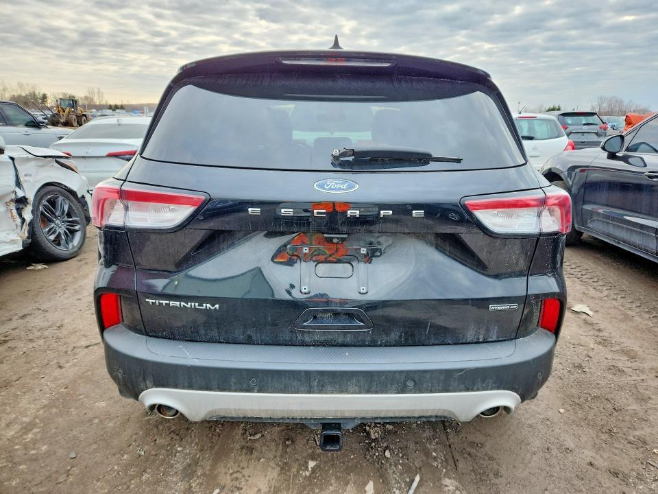 2020 Ford Escape Titanium
