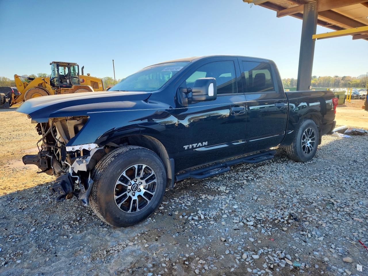 2024 Nissan Titan SV