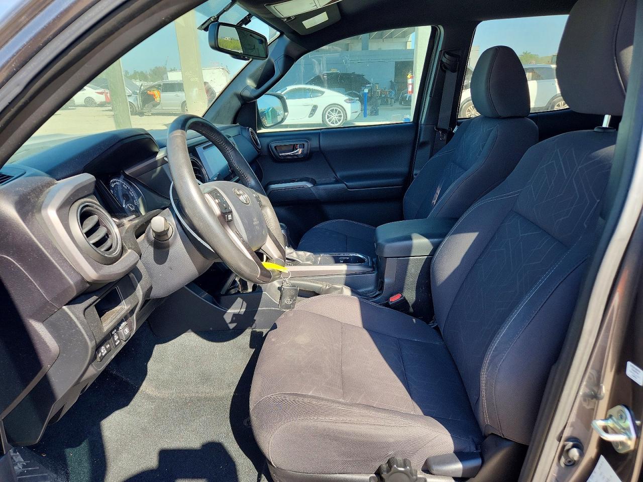 2017 Toyota Tacoma TRD Sport