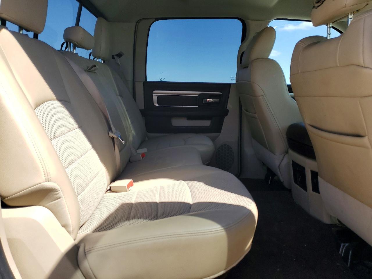 2018 Dodge RAM 1500 SLT