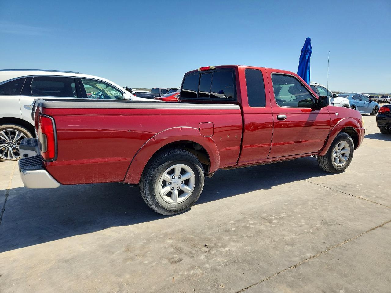 2004 Nissan Frontier Standard