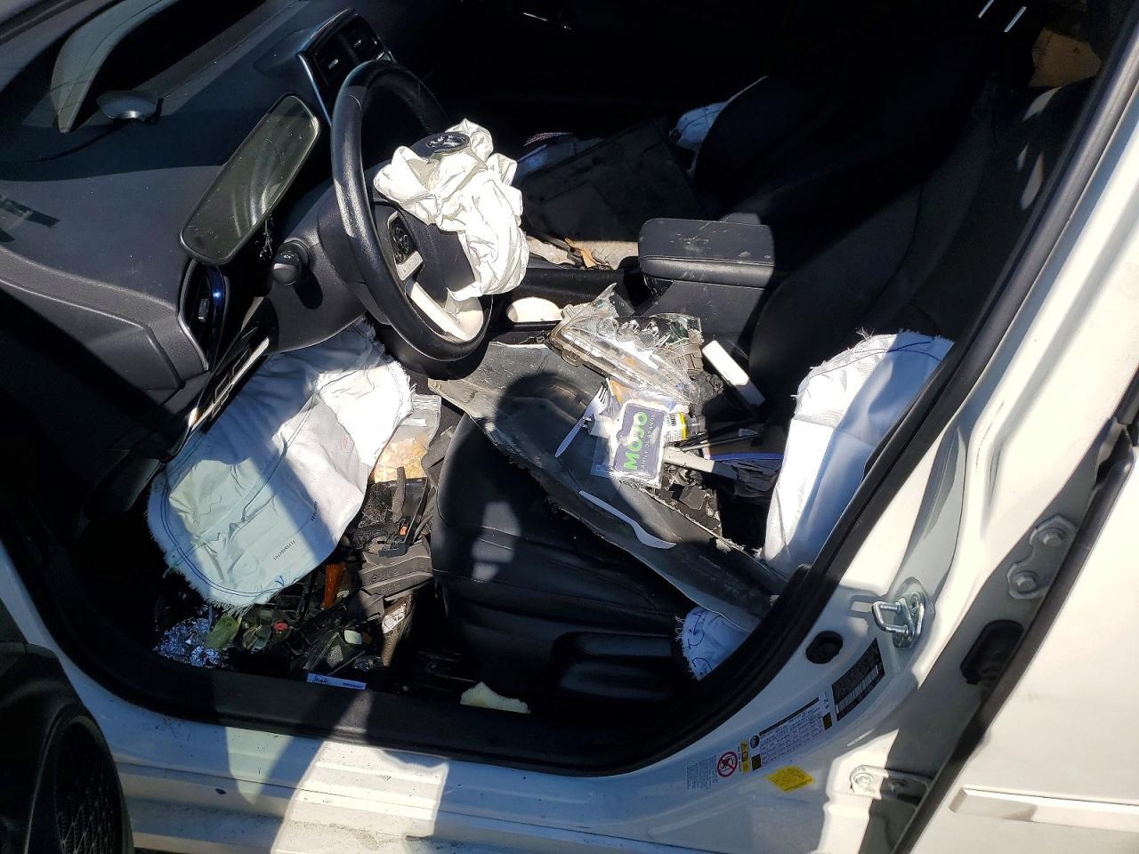 2016 Toyota Prius Three Touring