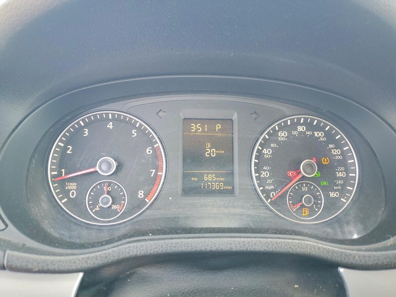 2012 Volkswagen Passat s
