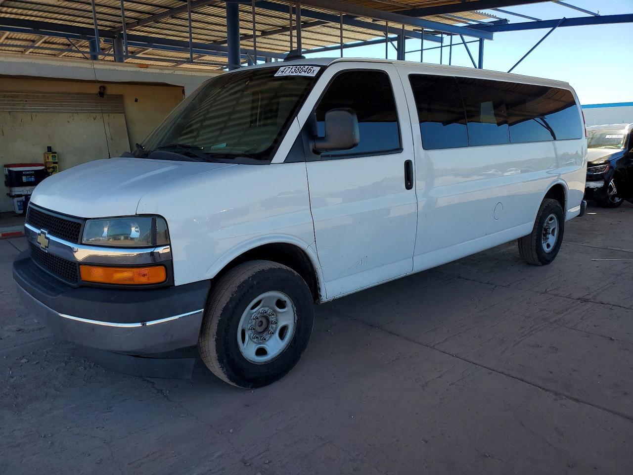 2017 Chevrolet Express G3500 LT