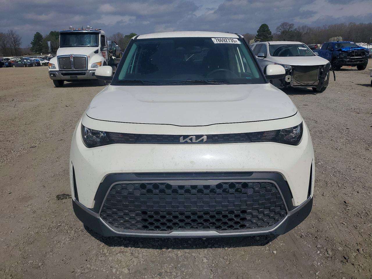 2024 KIA Soul s