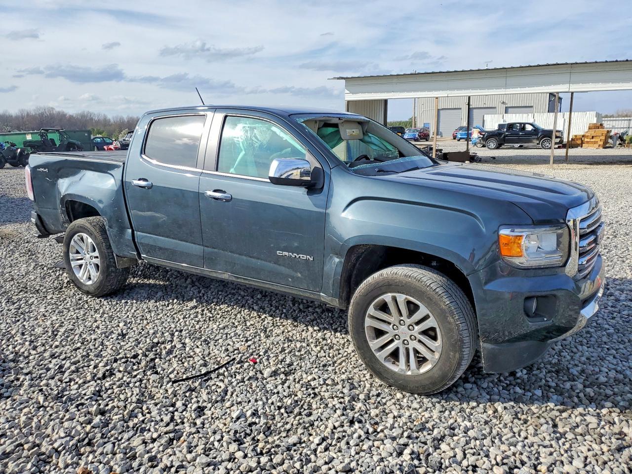 2017 GMC Canyon SLT
