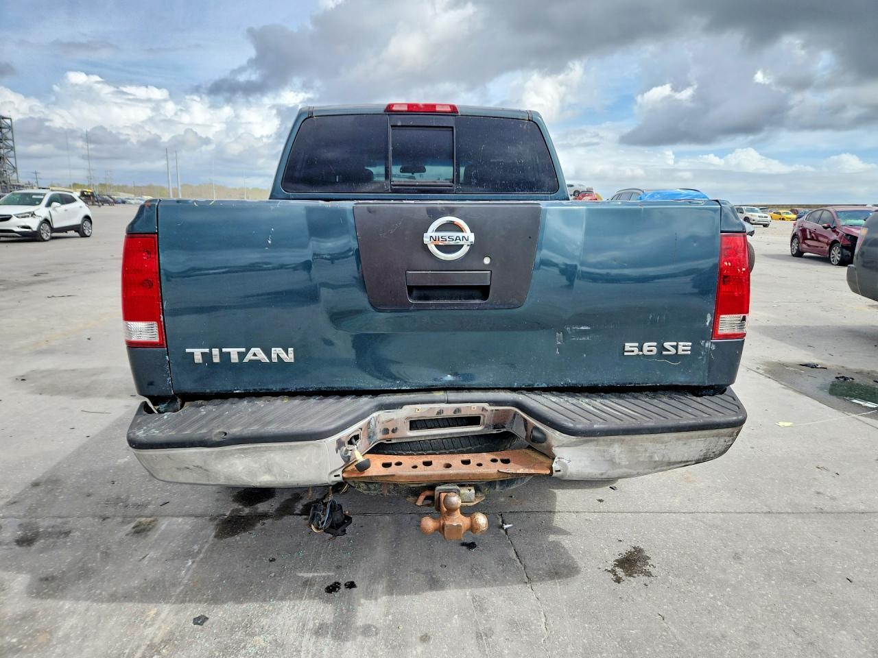 2004 Nissan Titan XE