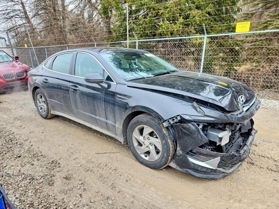2025 Hyundai Sonata se