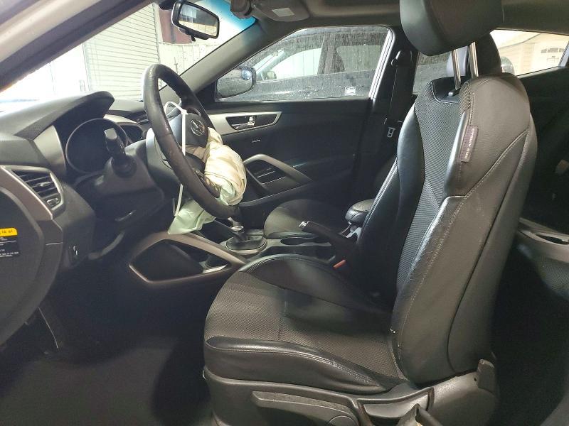 2013 Hyundai Veloster Base