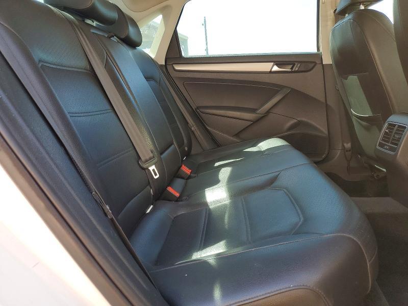 2014 Volkswagen Passat se