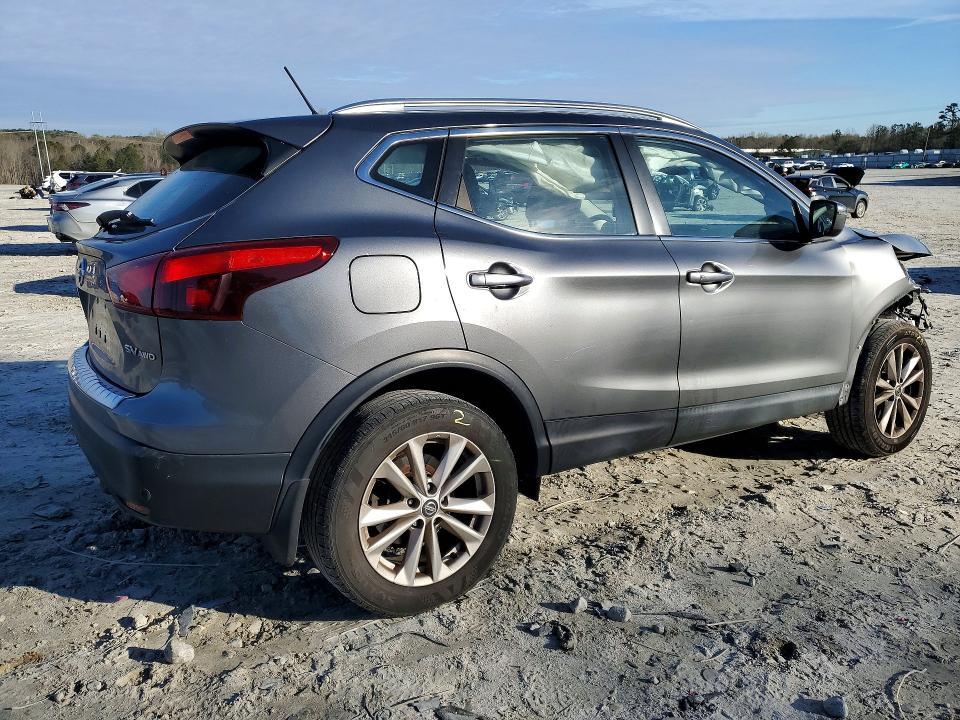 2019 Nissan Rogue Sport sv