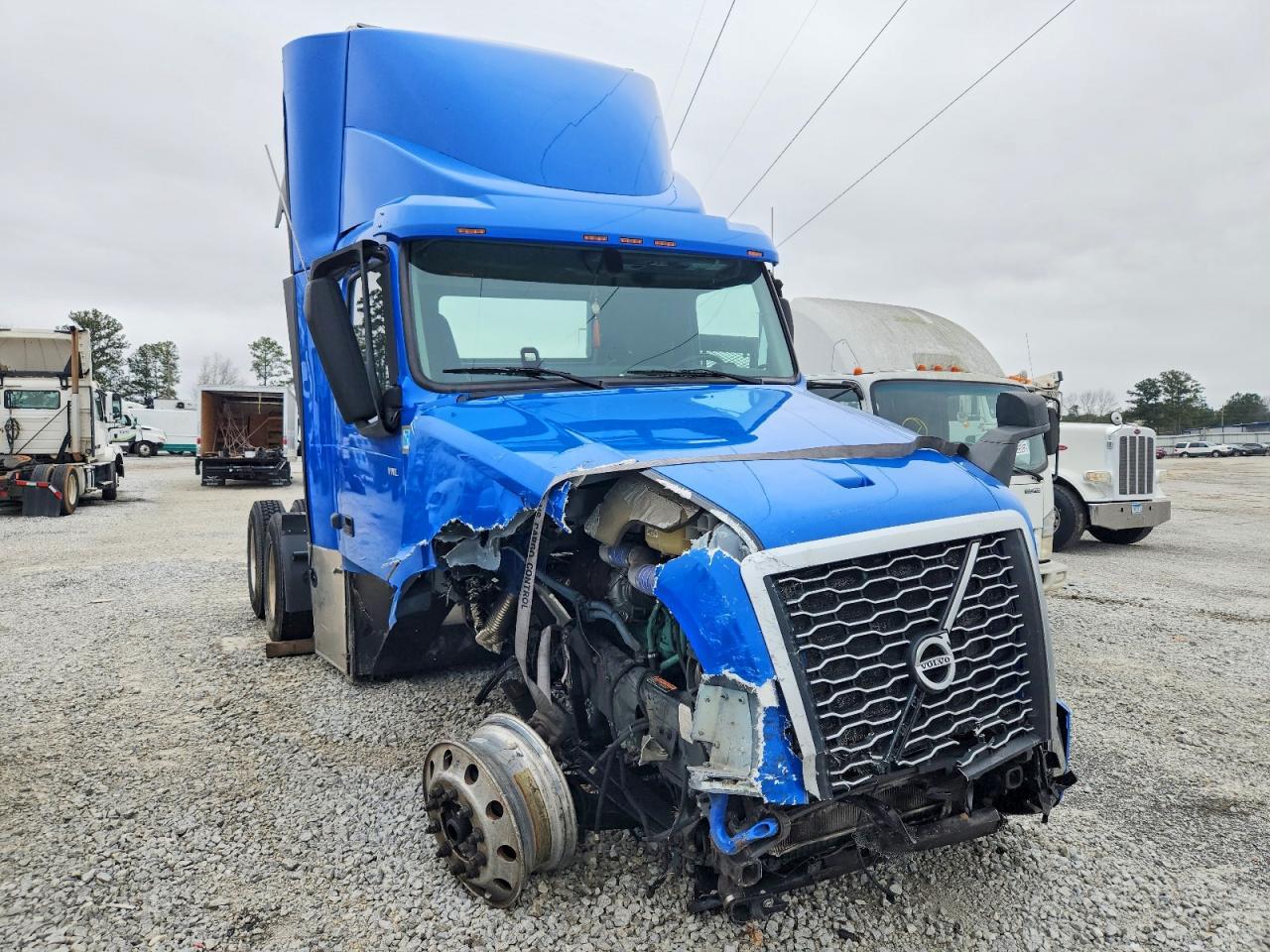 2023 Volvo VNL Semi Truck