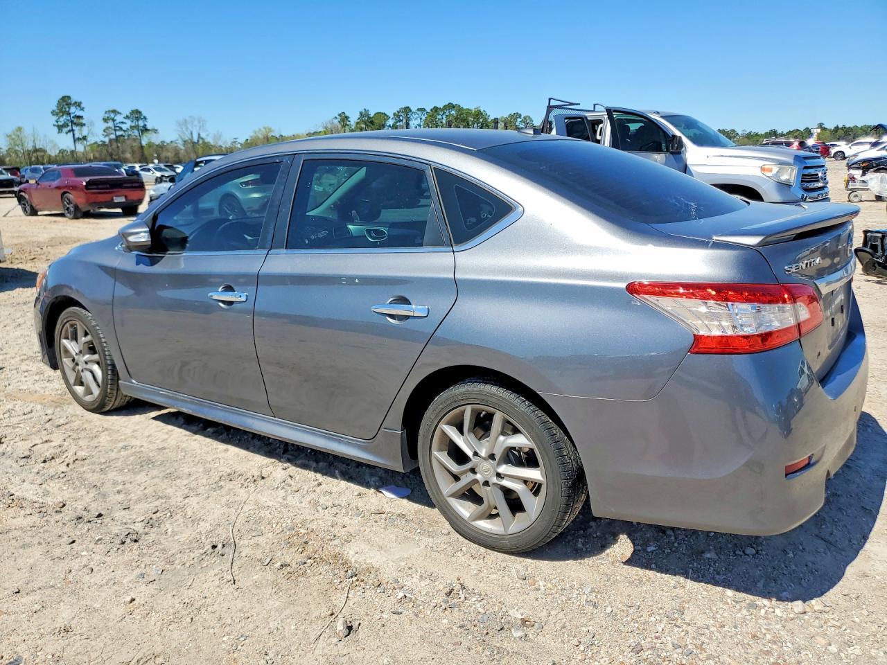 2015 Nissan Sentra sr