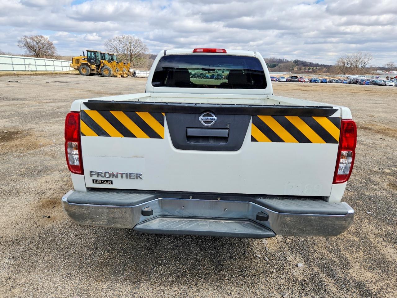 2013 Nissan Frontier S