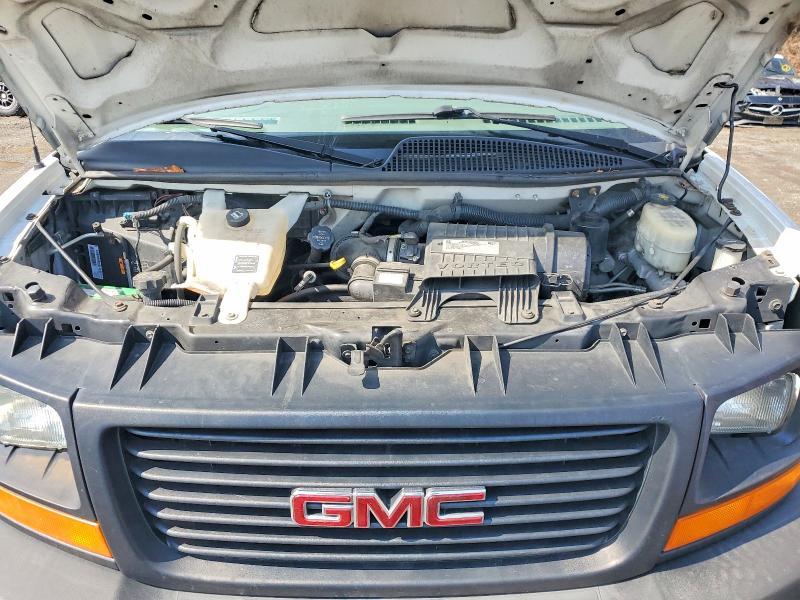 2017 GMC Savana G2500