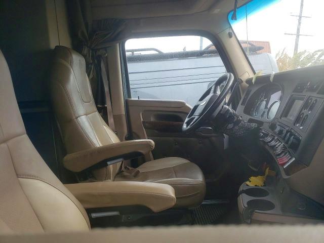 2019 Kenworth T680 Semi Truck