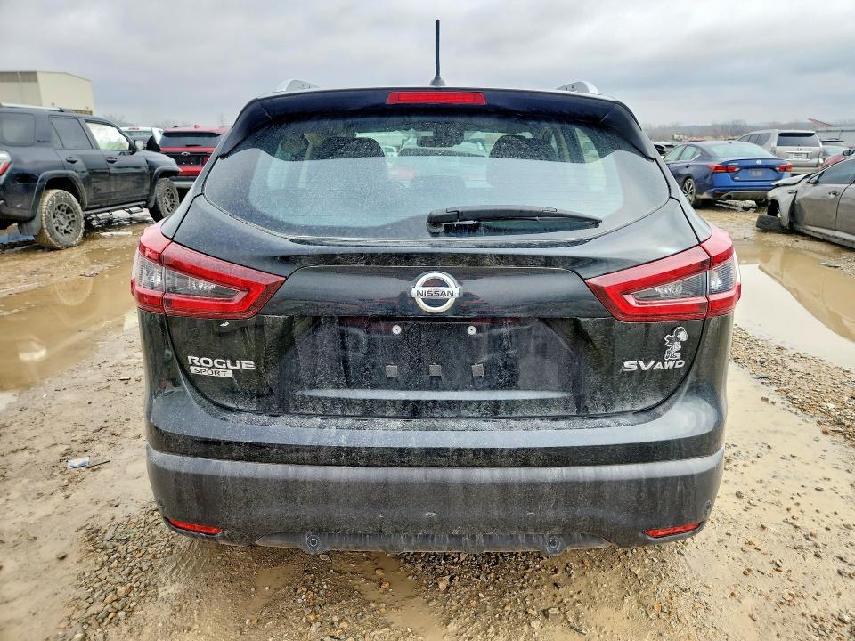 2022 Nissan Rogue Sport sv
