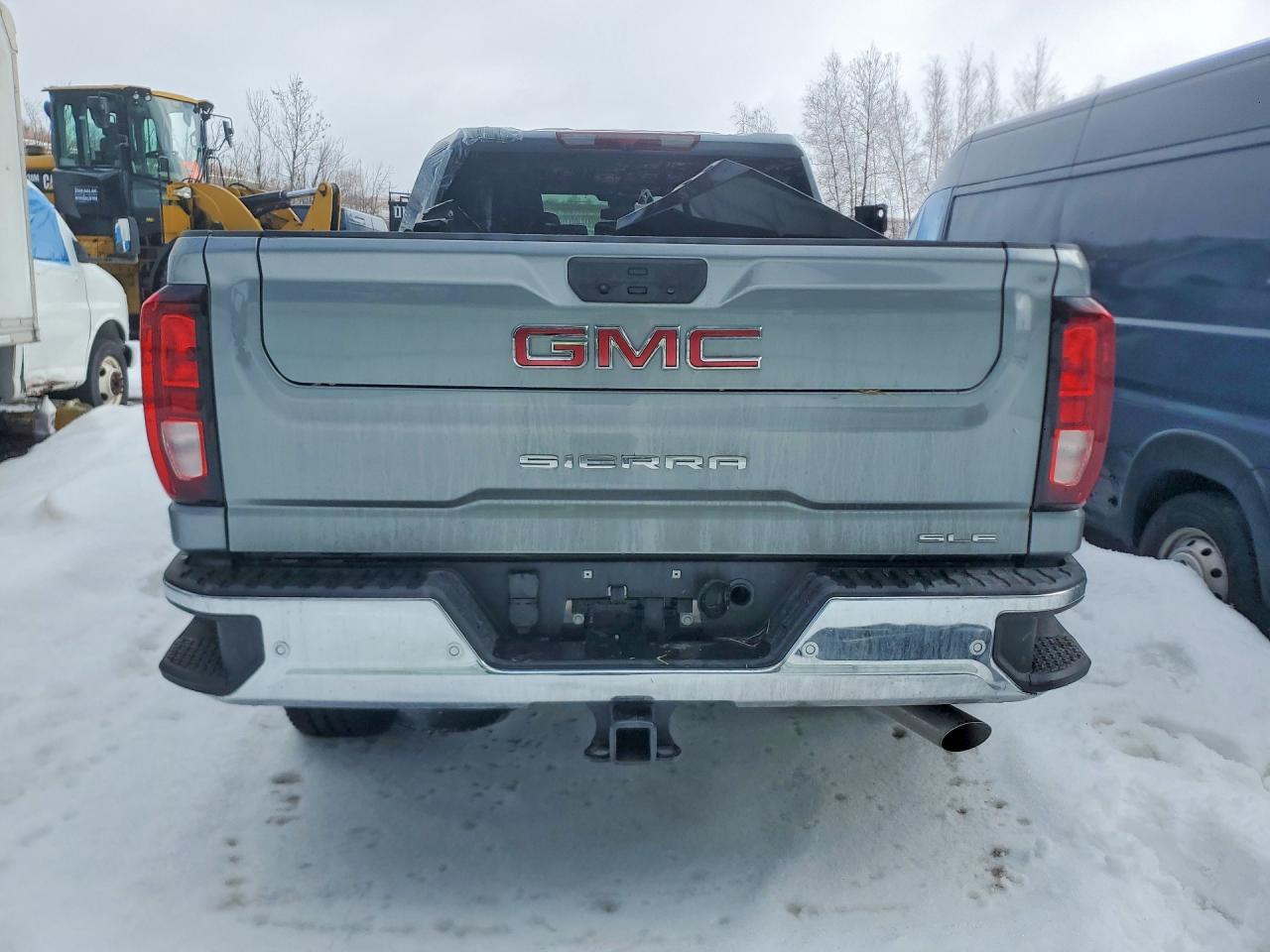 2026 GMC Sierra K2500 SLE