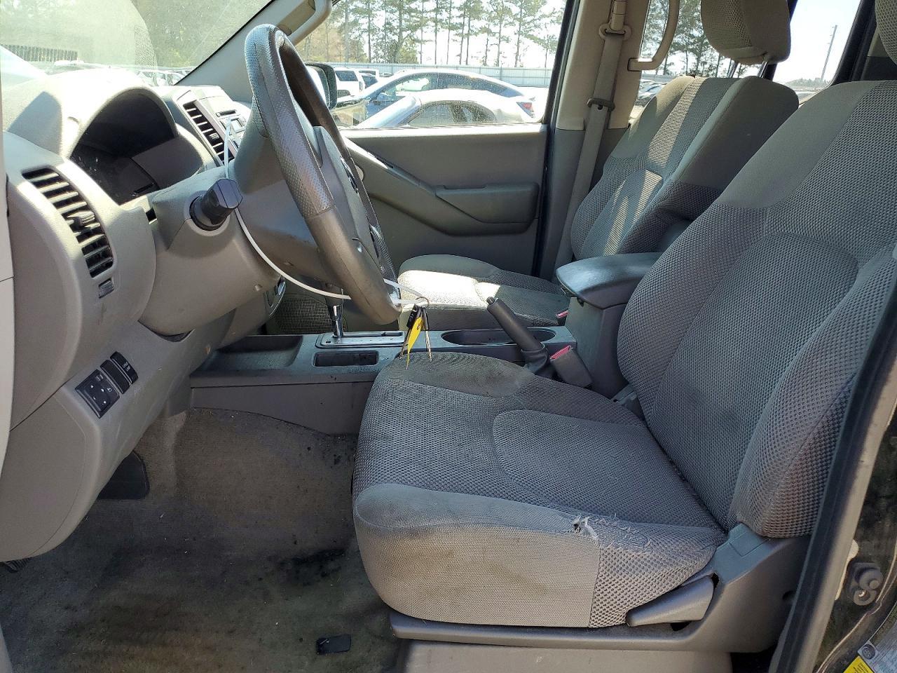 2012 Nissan Frontier S