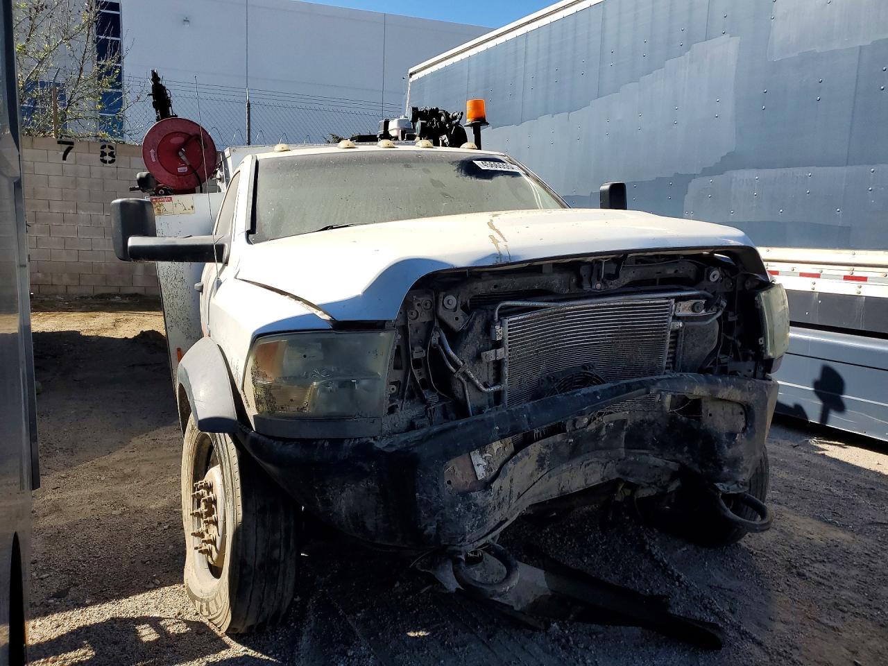 2012 Dodge RAM 5500 S