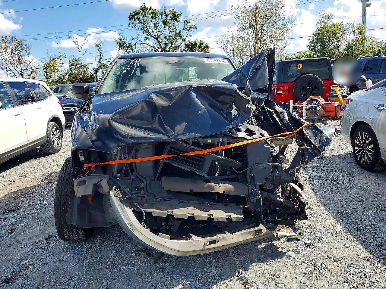 2015 Dodge RAM 1500 SLT