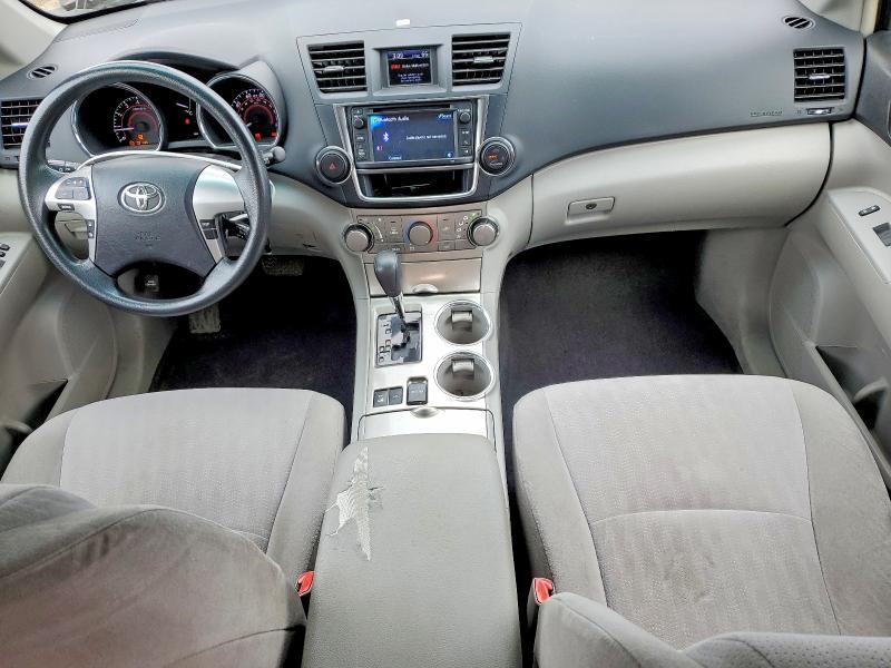 2013 Toyota Highlander Base