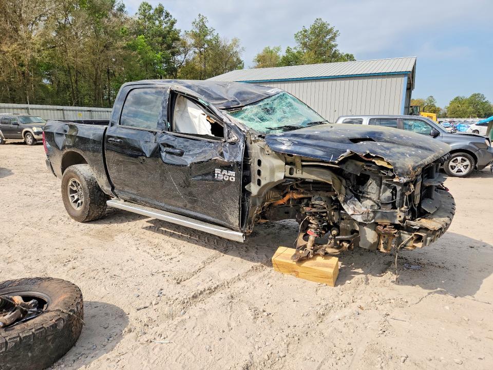 2014 Dodge RAM 1500 Sport