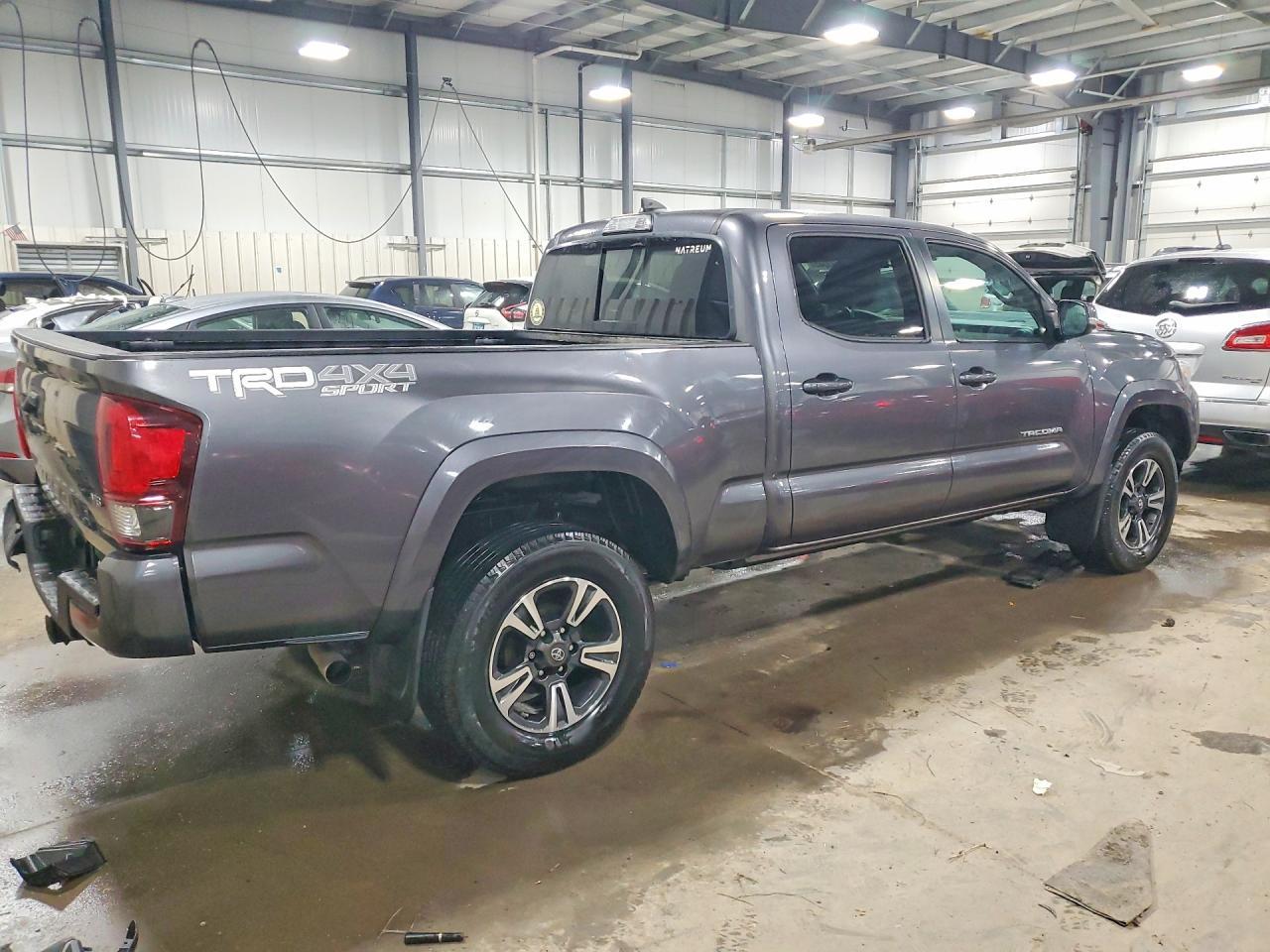 2018 Toyota Tacoma SR5 V6