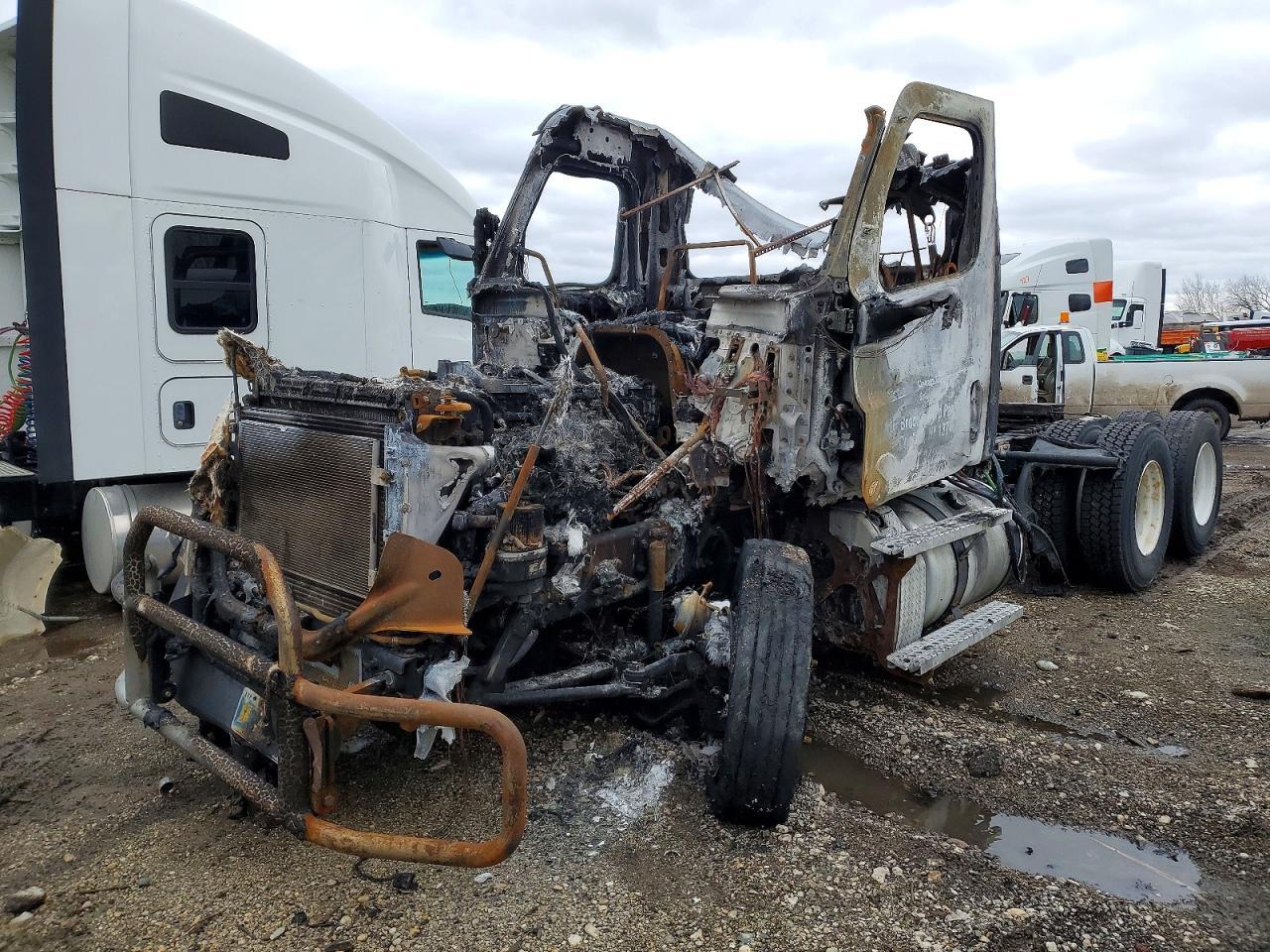 2023 Freigliner 2023 Freightliner Cascadia 126 Semi Truck