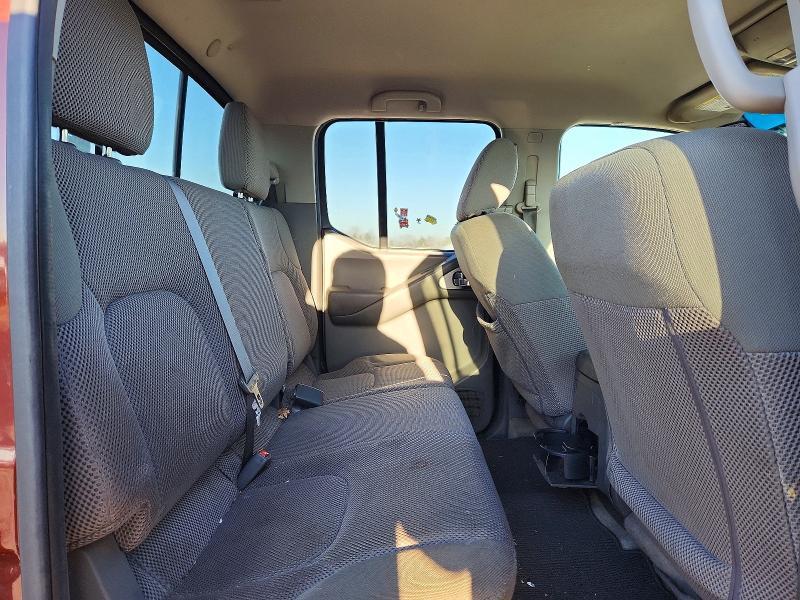 2016 Nissan Frontier sv