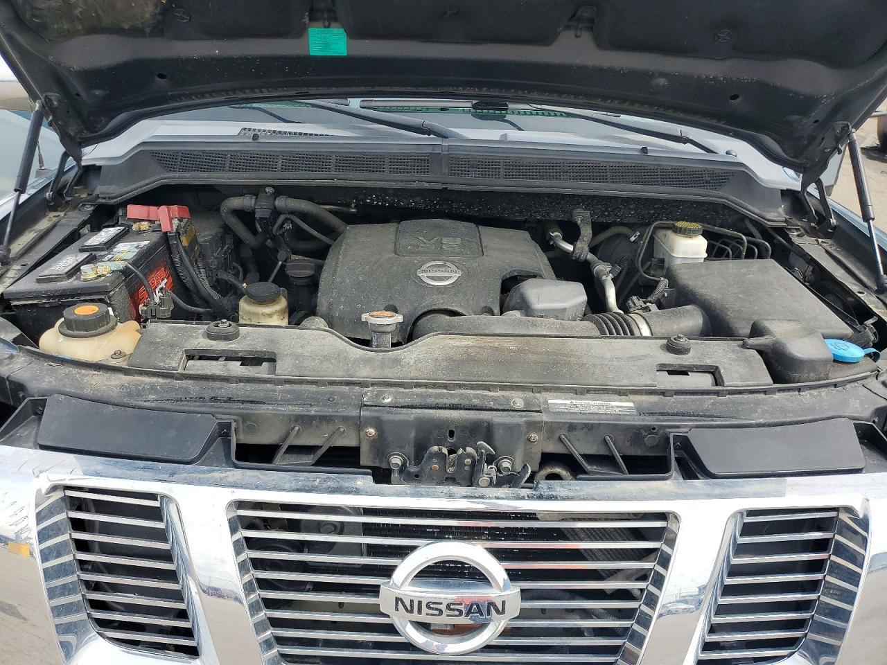 2011 Nissan Titan SV